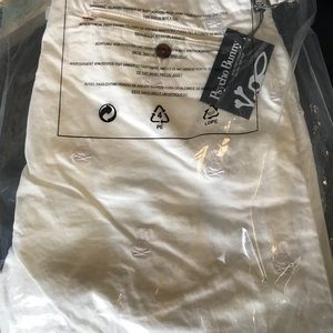 Men’s White Psycho Bunny Shorts. Brand New